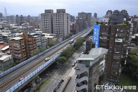 住家附近有高壓電塔|「高架橋vs.高壓電塔」二擇一？ 內行秒選後者：影響。